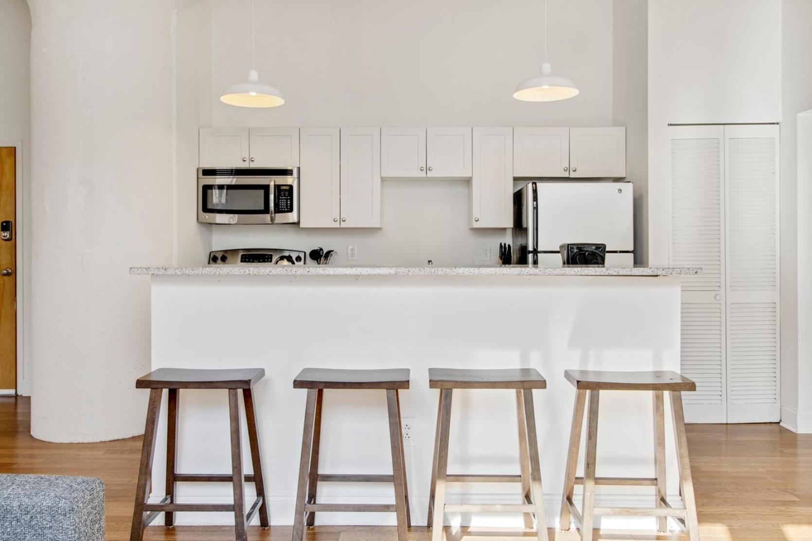 Sleeps 4! 2Br, Gym, Free Parking, Close To Major Attractions Filadelfia Esterno foto
