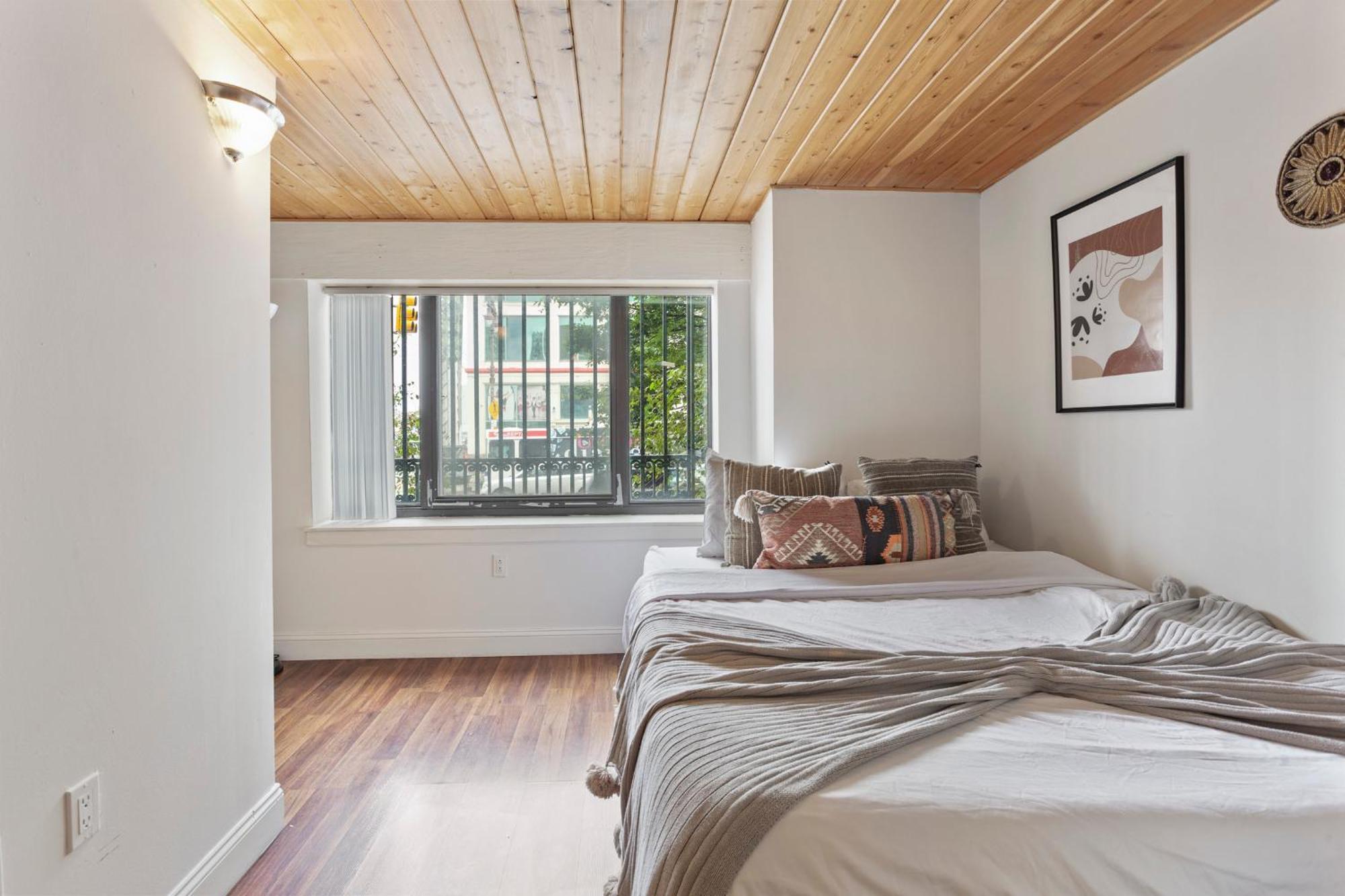 Sleeps 4! 2Br, Gym, Free Parking, Close To Major Attractions Filadelfia Esterno foto