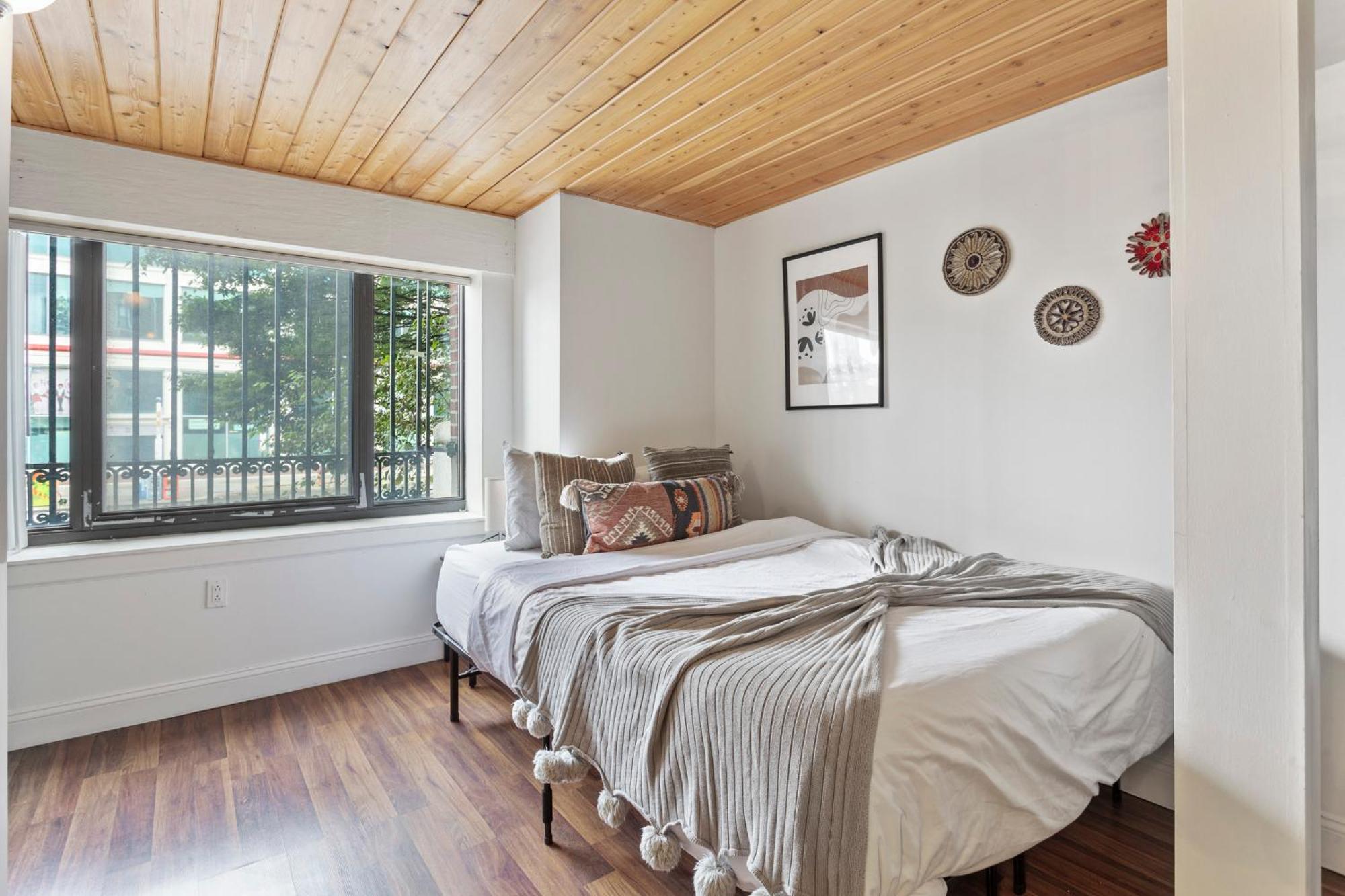 Sleeps 4! 2Br, Gym, Free Parking, Close To Major Attractions Filadelfia Esterno foto