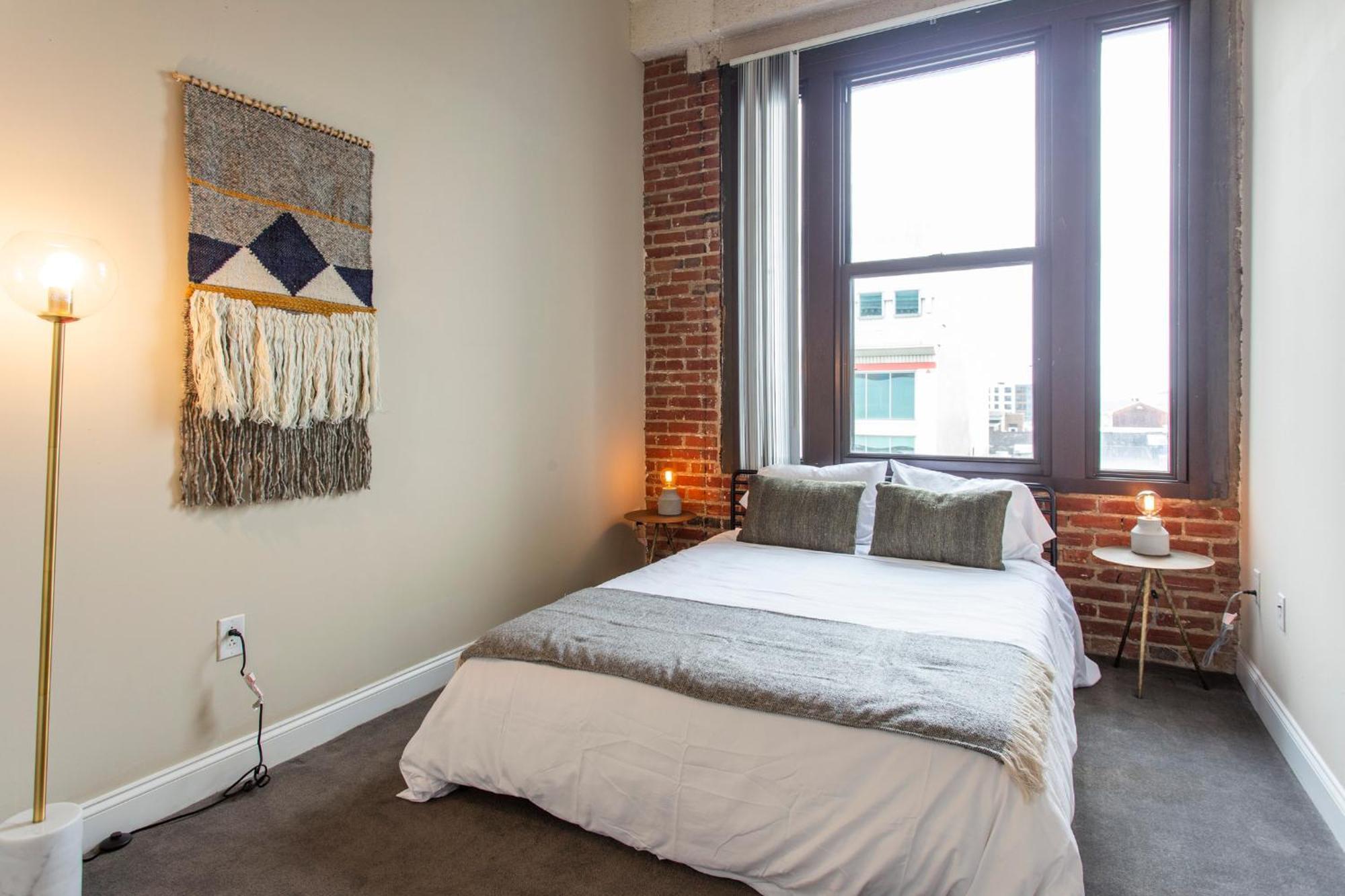 Sleeps 4! 2Br, Gym, Free Parking, Close To Major Attractions Filadelfia Esterno foto