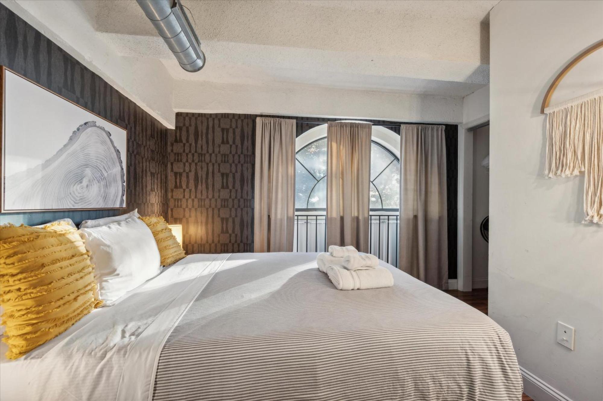 Sleeps 4! 2Br, Gym, Free Parking, Close To Major Attractions Filadelfia Esterno foto